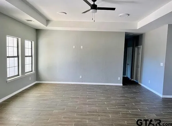 $375,000 | 1400 East 1st Street, Mount Pleasant, TX 75455