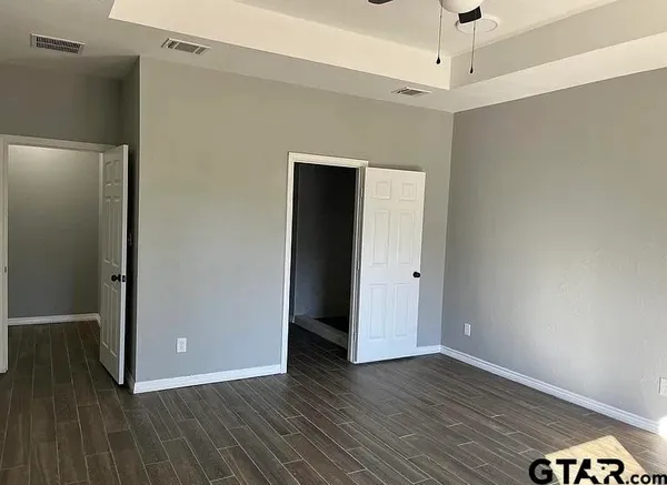 $375,000 | 1400 East 1st Street, Mount Pleasant, TX 75455