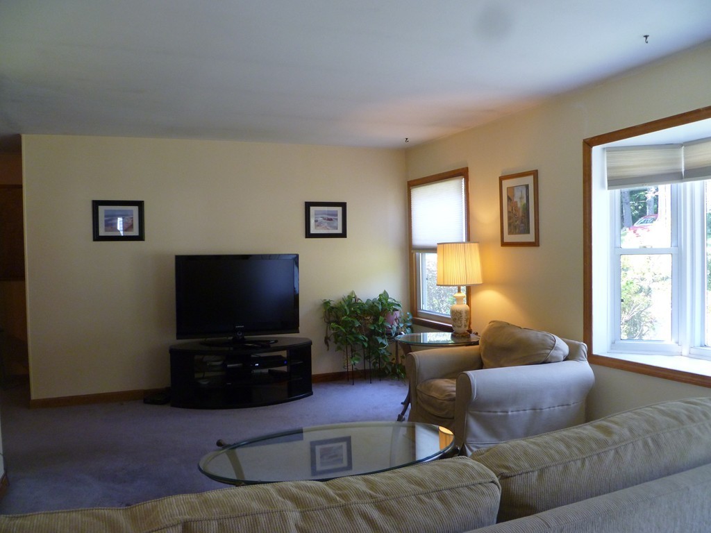 5 Robs Lane Sharon, MA 02067 - Photo 8 of 17 Gallery Image 8