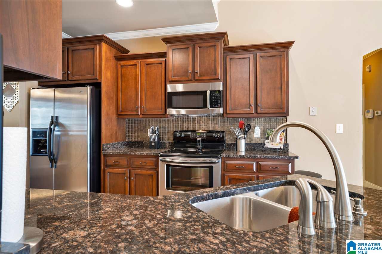 211 Perthshire Cove Pelham, AL 35124 - Photo 10 of 25