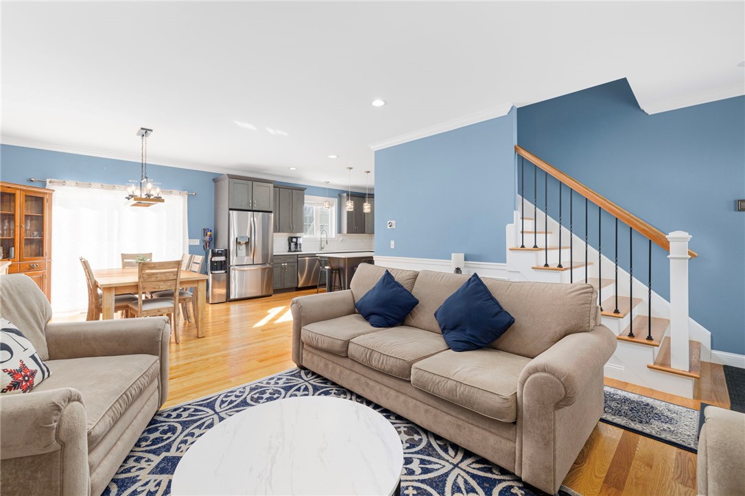 136 Cobble Hill Road Lincoln, RI 02865 - Photo 11 of 35