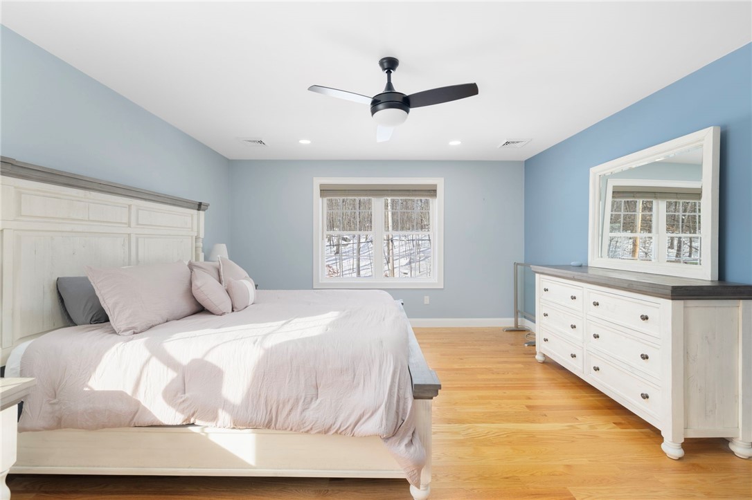 136 Cobble Hill Road Lincoln, RI 02865 - Photo 29 of 35