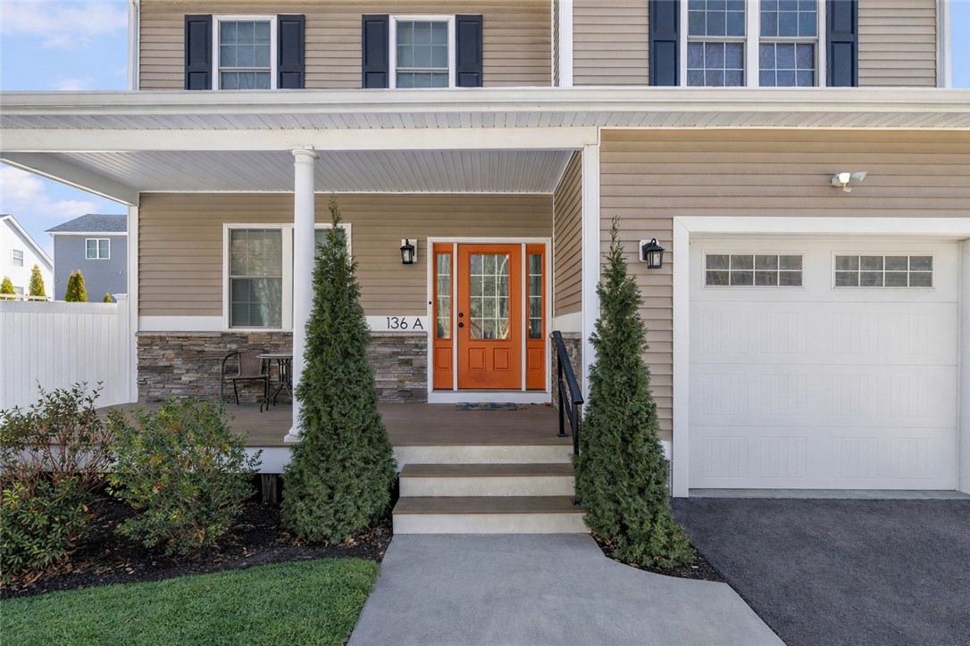 136 Cobble Hill Road Lincoln, RI 02865 - Photo 4 of 35