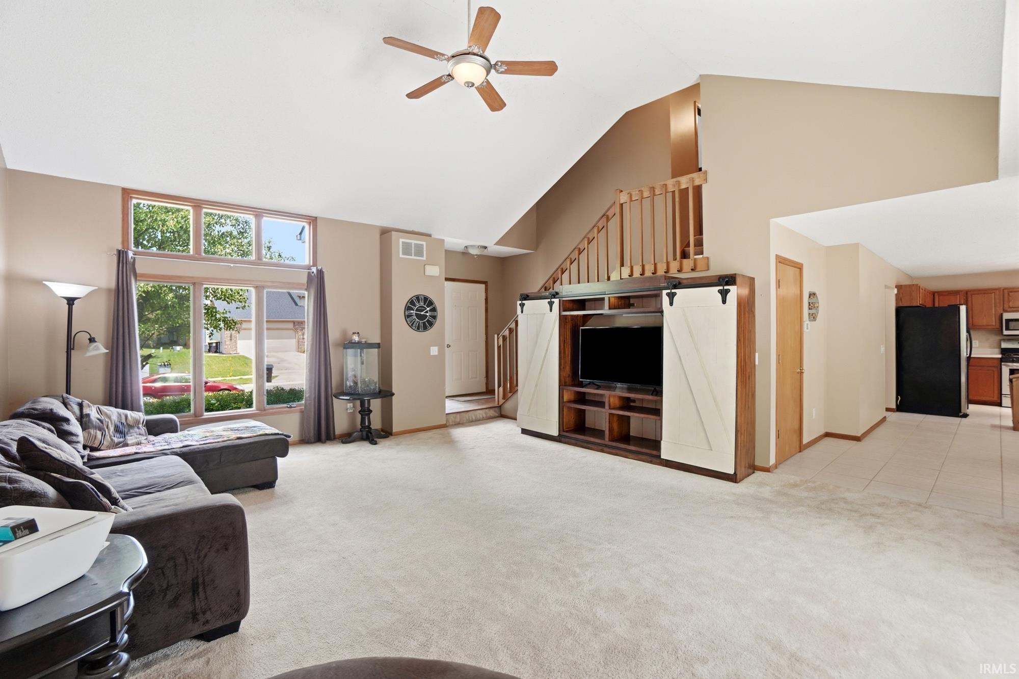 2317 Broken Oak Road Fort Wayne, IN 46818 - Photo 4 of 48