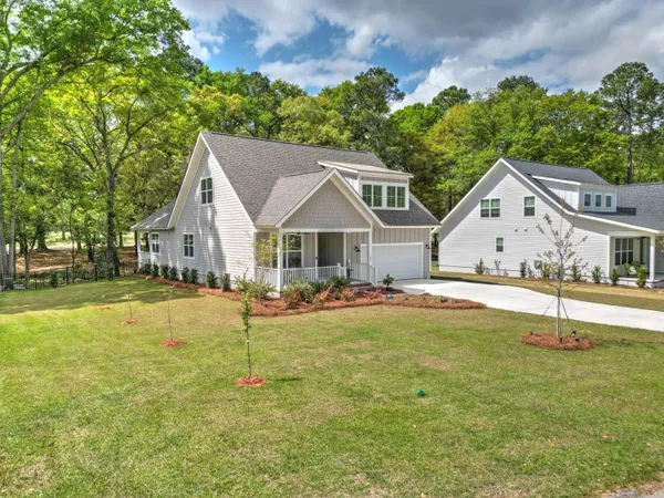 $539,900 | 108 Saluda Drive, Santee, SC 29142