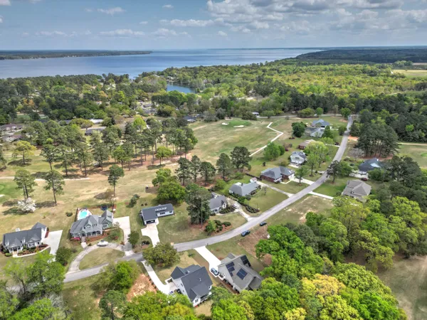 $539,900 | 108 Saluda Drive, Santee, SC 29142