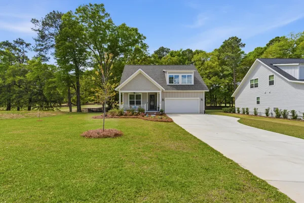 $539,900 | 108 Saluda Drive, Santee, SC 29142