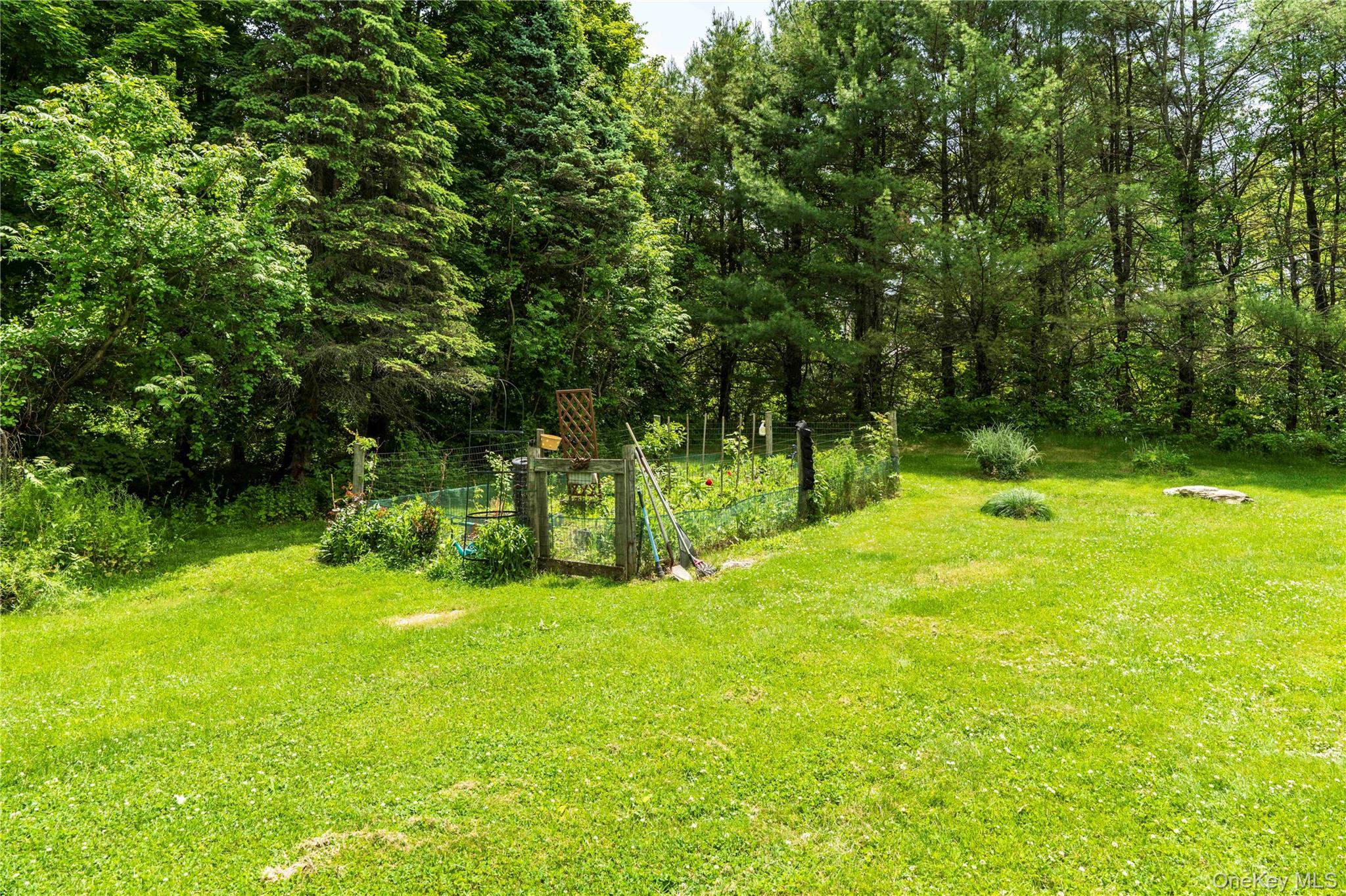10 Pilgrims Progress Road Rhinebeck, NY 12572 - Photo 6 of 31 Large Fenced-in Raised Bed Vegetable Garden