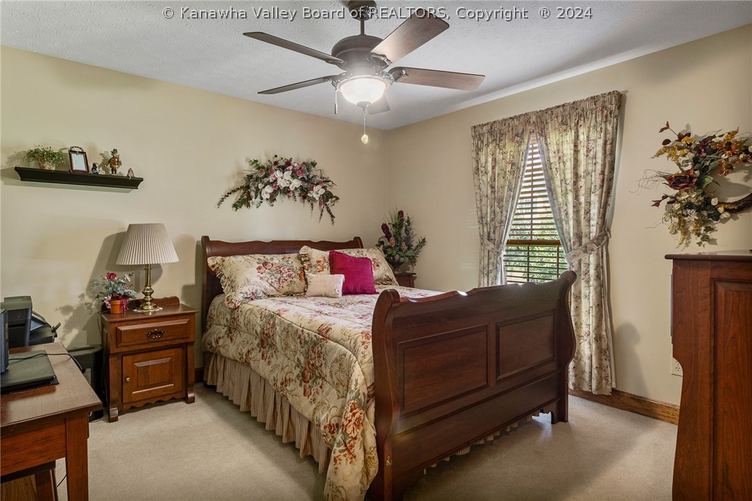 143 Waterside Circle Winfield, WV 25213 - Photo 24 of 36 Gallery Image 24
