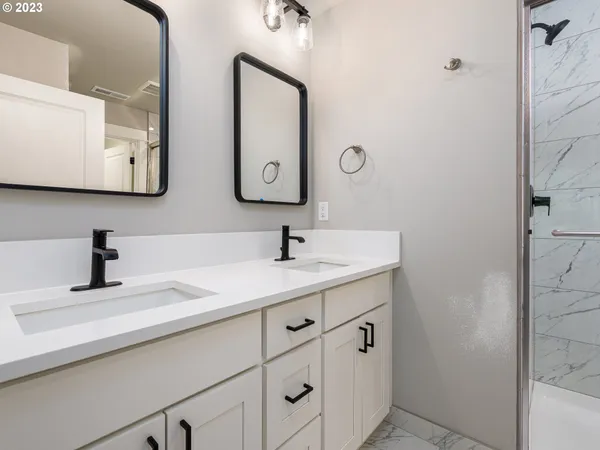 $459,900 | 336 Sunday Drive, Creswell, OR 97426