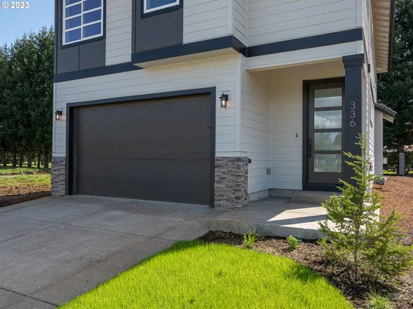 $459,900 | 336 Sunday Drive, Creswell, OR 97426
