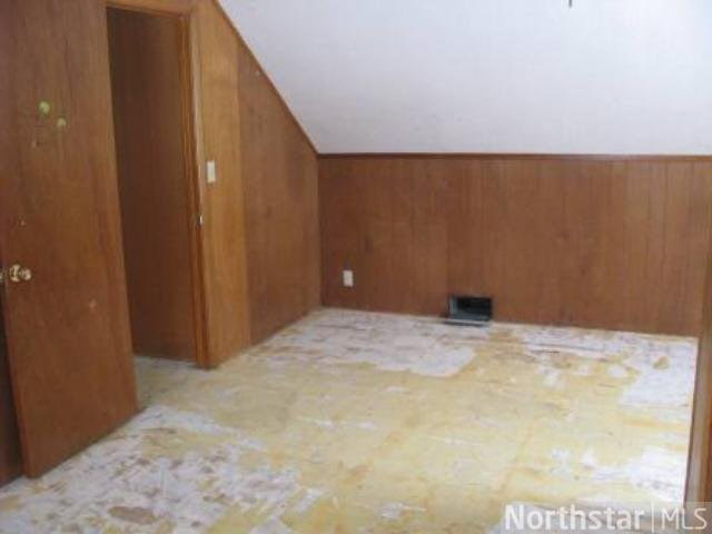 432 Decatur Avenue North Golden Valley, MN 55427 - Photo 10 of 11 Gallery Image 10