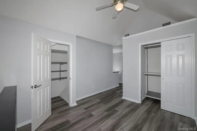 $3,095 | 6 Pinnacle Drive, Unit 6, Port Jefferson, NY 11777