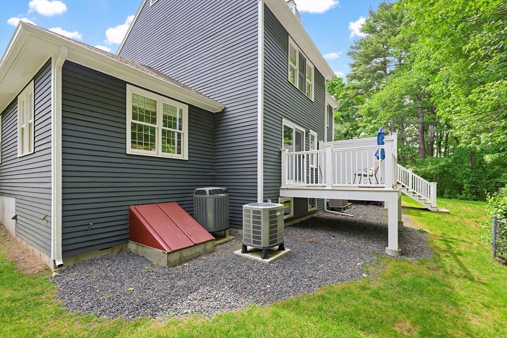 39 Stall Brook Road, Unit 39 Milford, MA 01757 - Photo 5 of 40