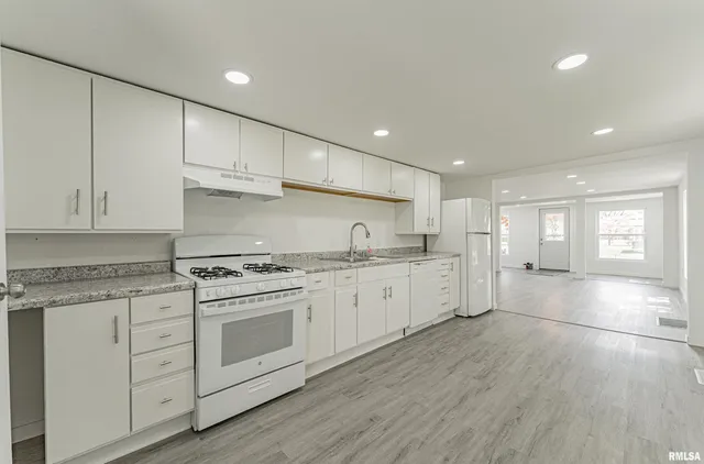 $125,000 | 415 North Adams Street, Lincoln, IL 62656