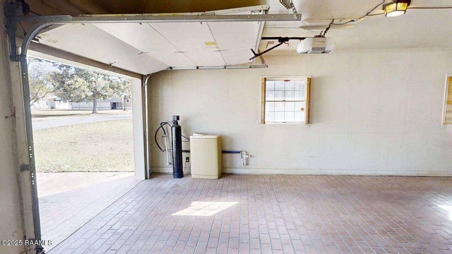 112 Abshire Drive Kaplan, LA 70548 - Photo 25 of 32 112-Abshire-Dr-Kaplan-LA-70548-Home-For-