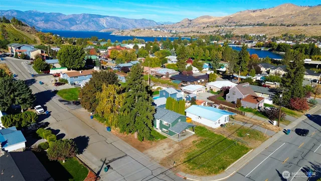 $495,000 | 227 East Franklin Street, Chelan, WA 98816