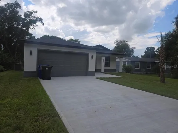 $2,800 | 300 1st Street, Ocoee, FL 34761