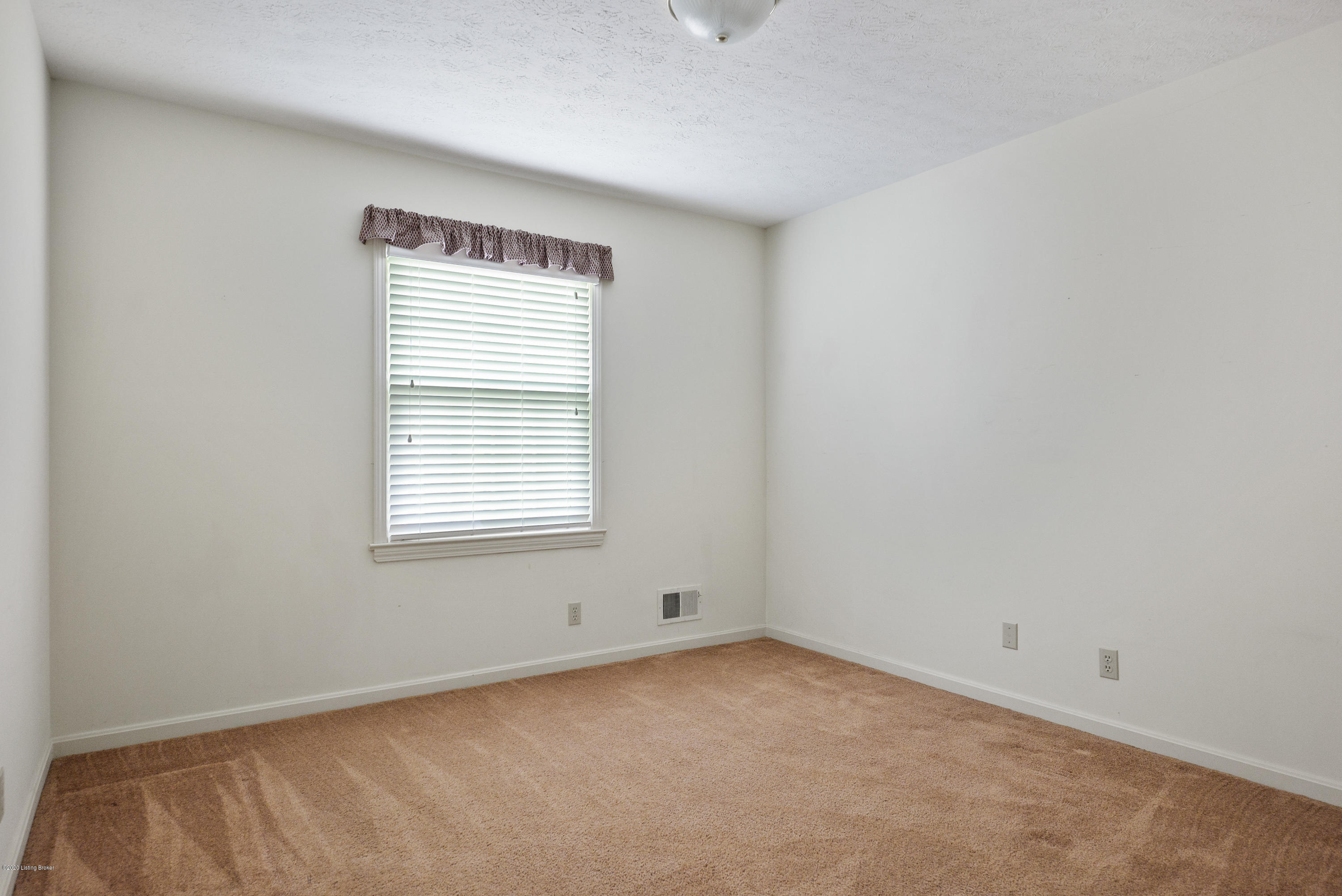 8900 Middle Pointe Road Louisville, KY 40241 - Photo 26 of 31 TF - MD - Middle Pointe (26 of 31)