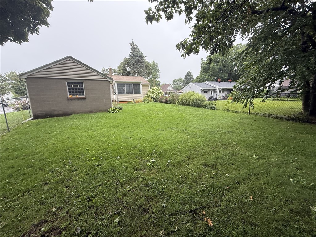 4 Bradfield Street Rochester, NY 14611 - Photo 7 of 27 Gallery Image 7