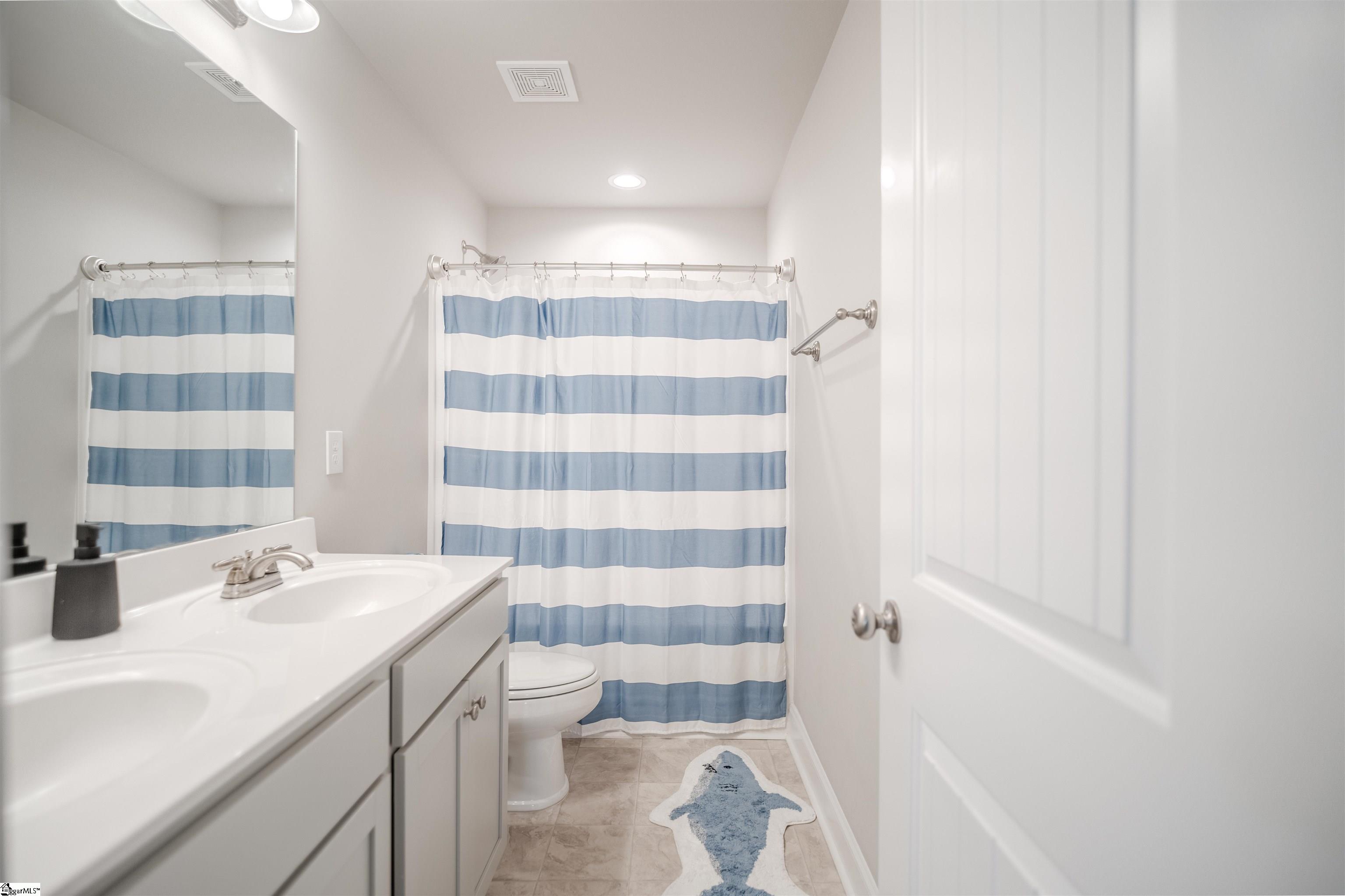 207 Phillips Avenue Easley, SC 29640 - Photo 34 of 39