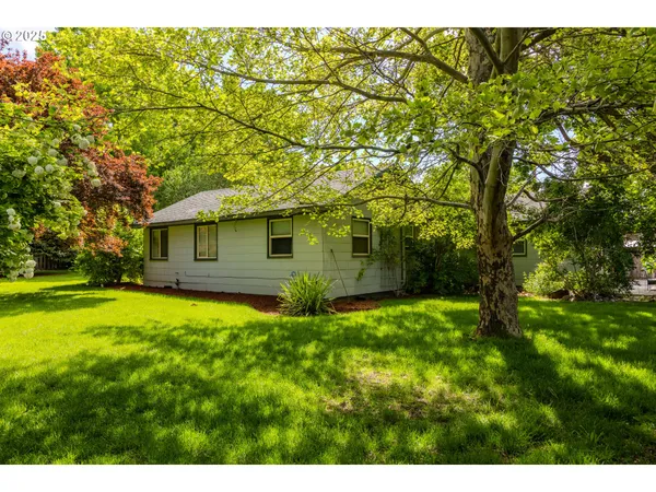 $795,000 | 65358 Highway 74, Ione, OR 97843