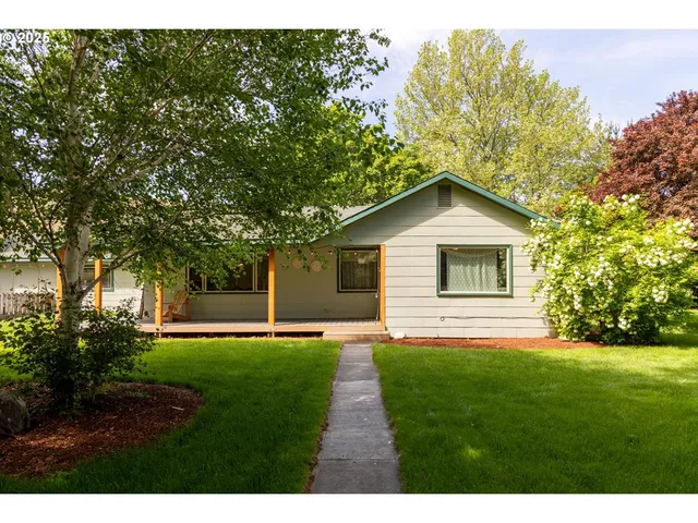 $795,000 | 65358 Highway 74, Ione, OR 97843