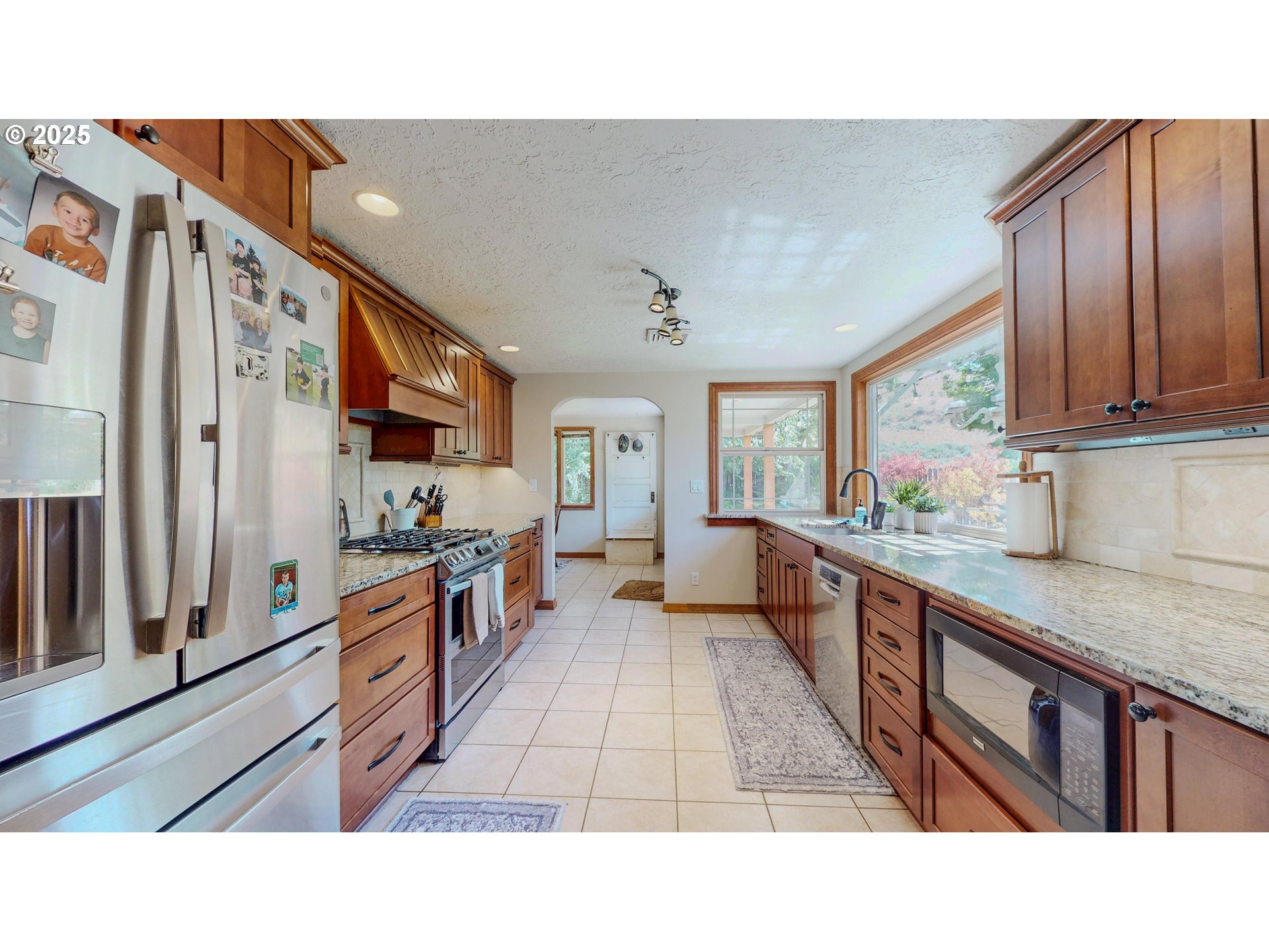 65358 Highway 74 Ione, OR 97843 - Photo 8 of 44