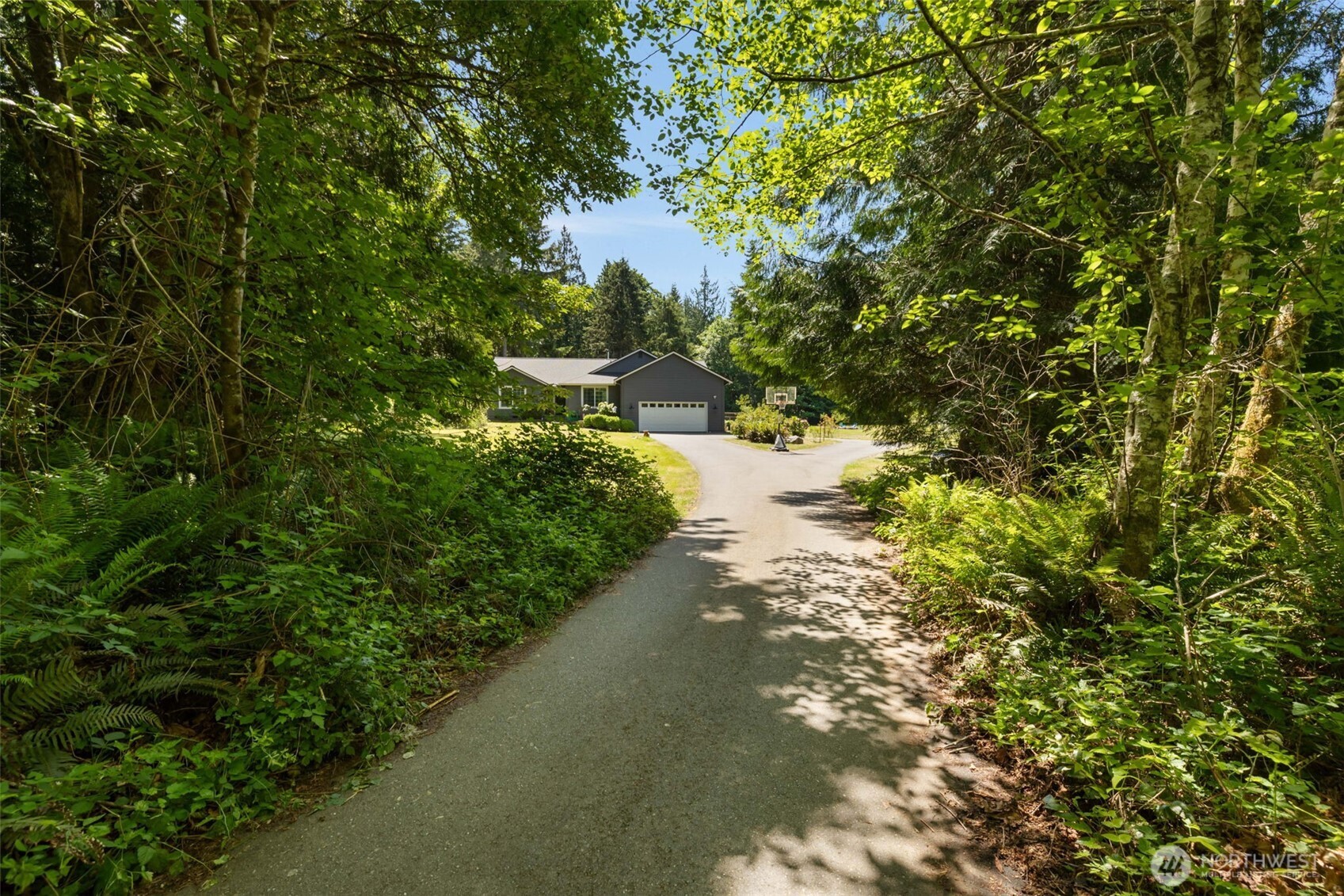 9193 Southeast Willock Road Olalla, WA 98359 - Photo 2 of 40