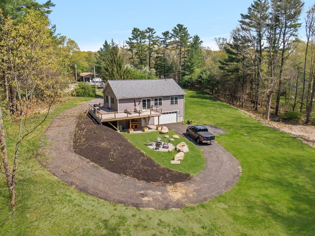 43 Weeks Hill Road Coventry, RI 02827 - Photo 3 of 32