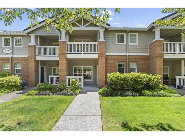 $409,000 | 30350 Southwest Rebekah Street, Unit 11, Wilsonville, OR 97070