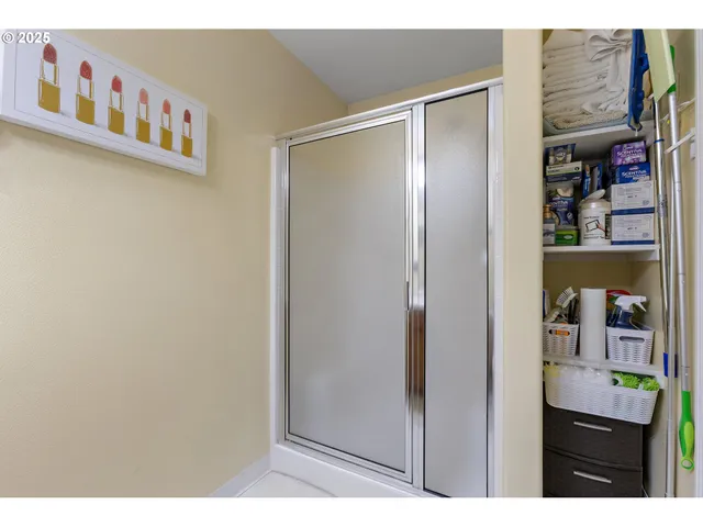 $409,000 | 30350 Southwest Rebekah Street, Unit 11, Wilsonville, OR 97070