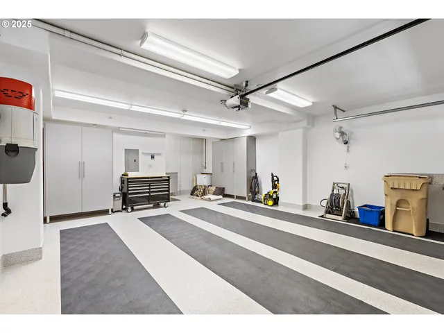 $409,000 | 30350 Southwest Rebekah Street, Unit 11, Wilsonville, OR 97070