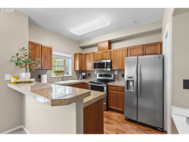 $409,000 | 30350 Southwest Rebekah Street, Unit 11, Wilsonville, OR 97070