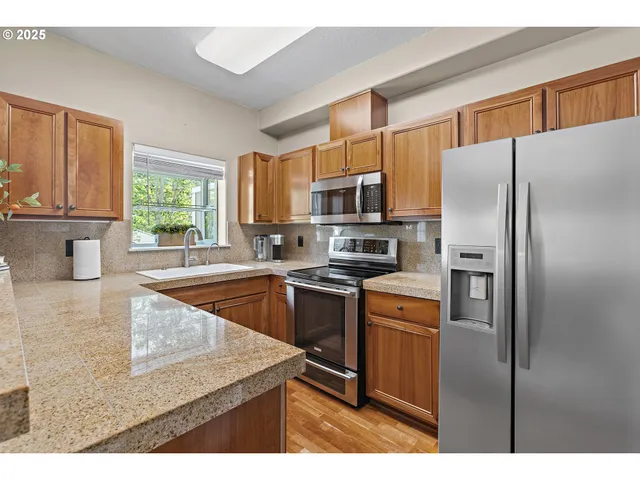 $409,000 | 30350 Southwest Rebekah Street, Unit 11, Wilsonville, OR 97070