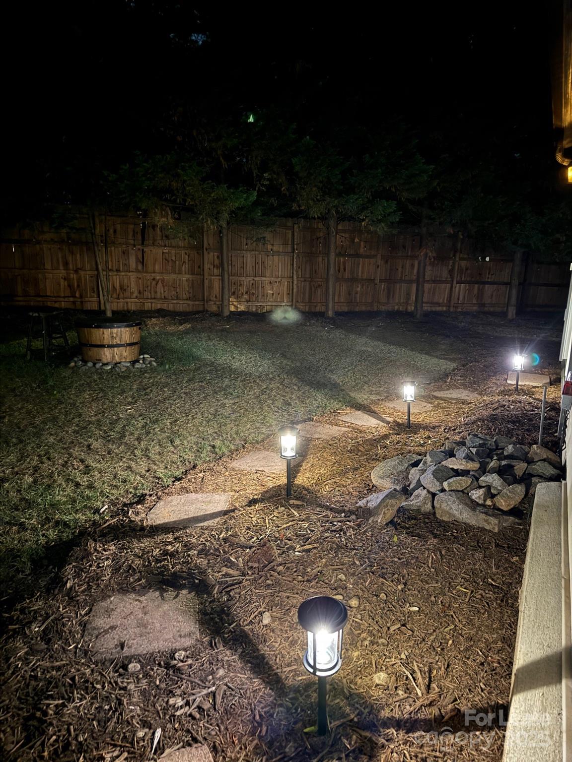 716 East Woodlawn Road Charlotte, NC 28209 - Photo 16 of 17 a view of a backyard