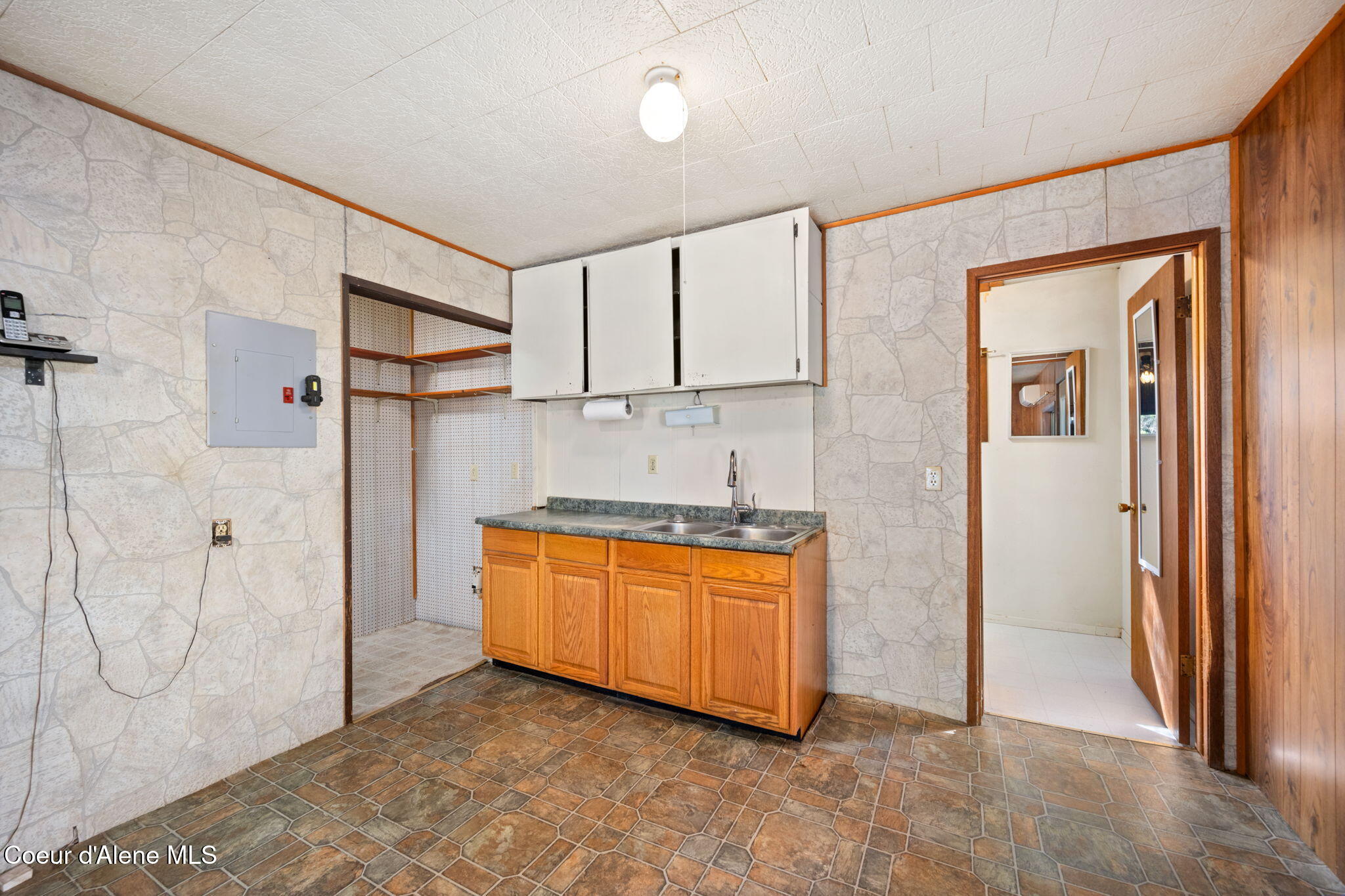 1807 Kelso Lake Road Athol, ID 83801 - Photo 12 of 37 31-web-or-mls-DSC_2480