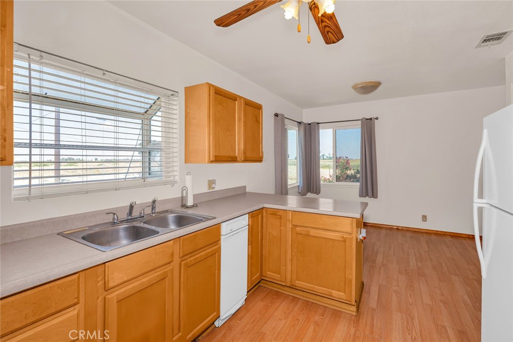 17626 Britto Road Dos Palos, CA 93620 - Photo 33 of 65