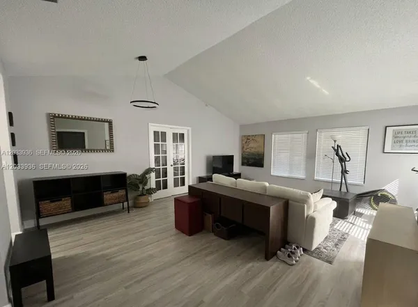 $539,000 | 3931 Southwest 84th Terrace, Davie, FL 33328