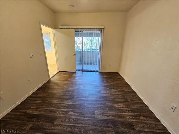 $1,195 | 3400 Cabana Drive, Unit 2012, Las Vegas, NV 89122