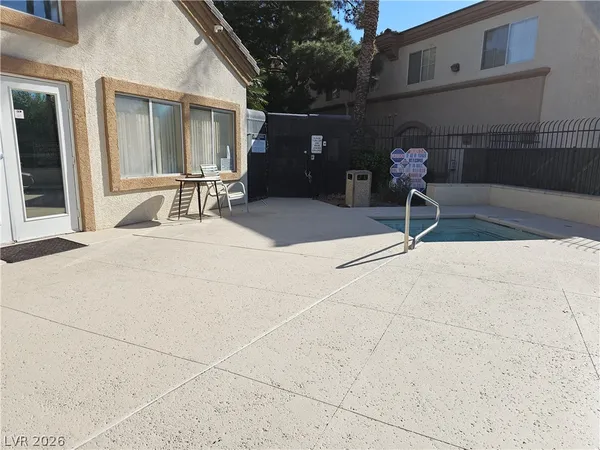 $1,195 | 3400 Cabana Drive, Unit 2012, Las Vegas, NV 89122