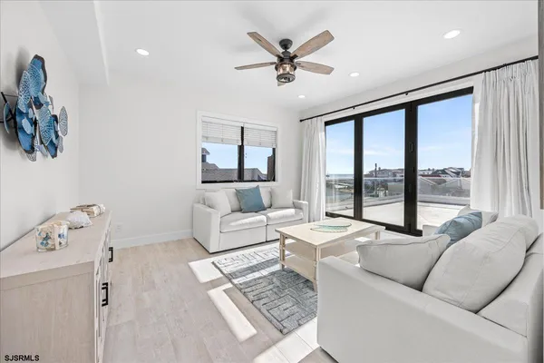 $55,000 | 103 South Newport Avenue, Ventnor City, NJ 08406