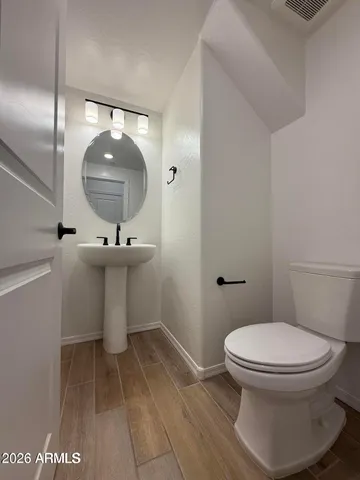 $2,300 | 2628 South Voyager Drive, Unit 106, Gilbert, AZ 85295