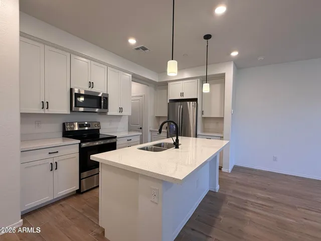 $2,300 | 2628 South Voyager Drive, Unit 106, Gilbert, AZ 85295