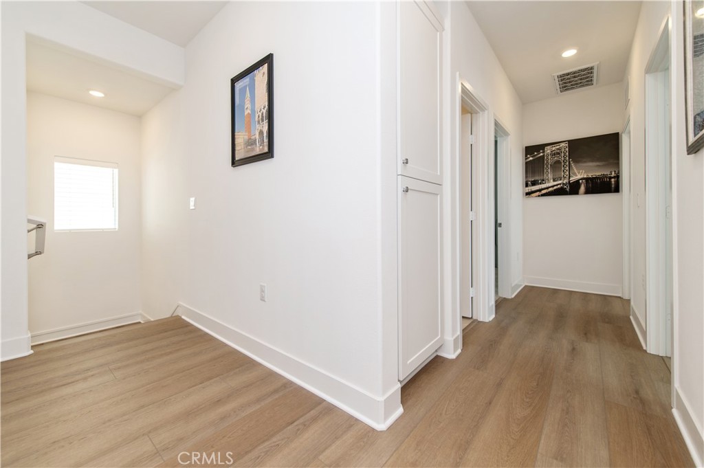 243 Yerba Irvine, CA 92618 - Photo 15 of 37