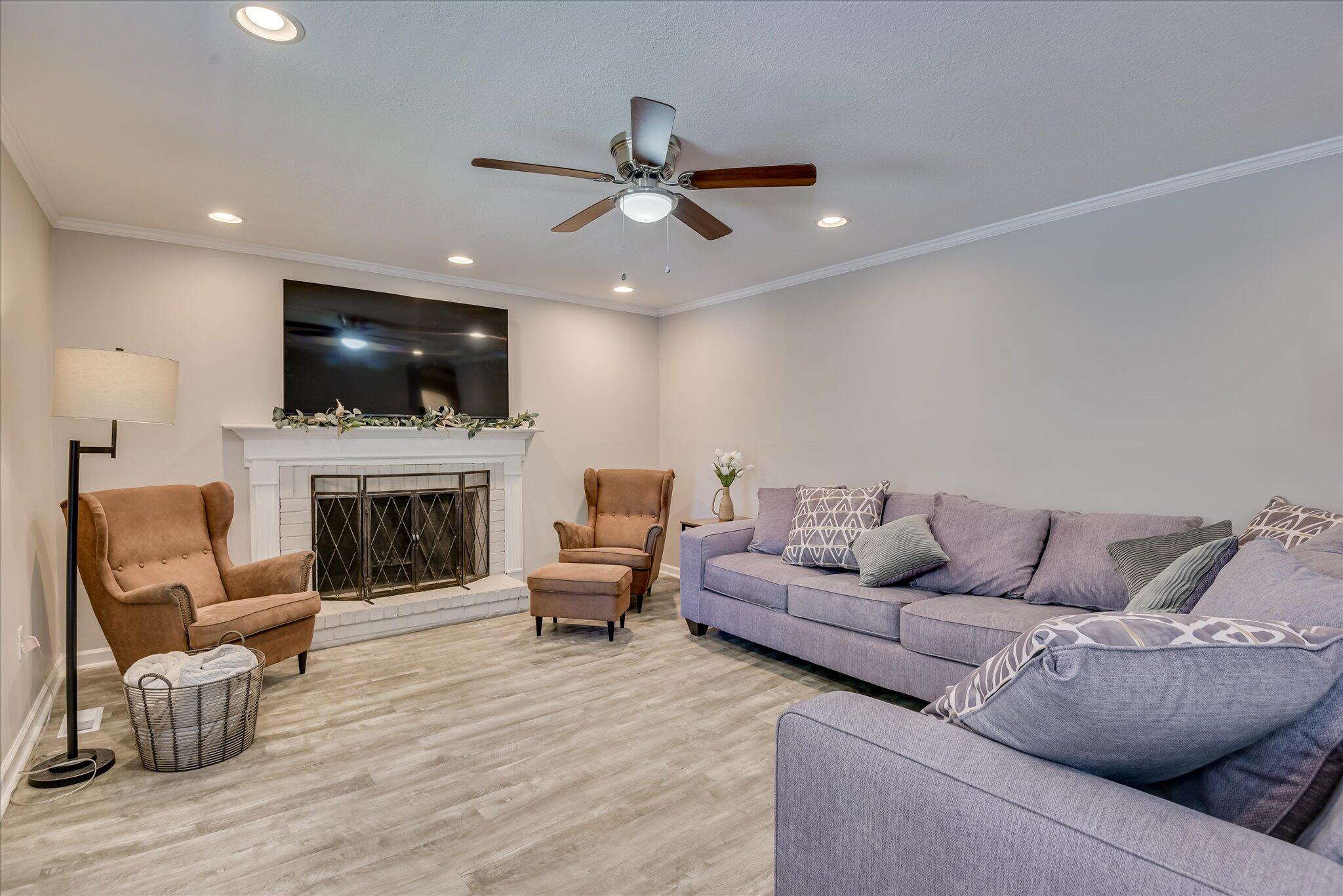 421 Bristol Road Martinez, GA 30907 - Photo 8 of 37 08-108-DSC_5565LRenfuse