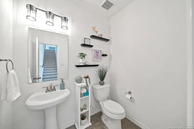 $359,000 | 2523 Golden Rain, San Antonio, TX 78245