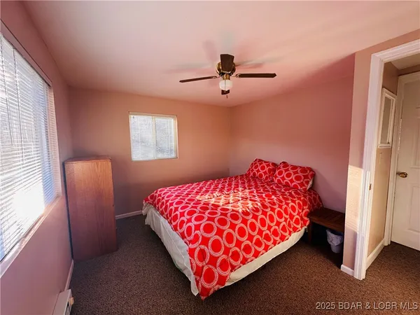 $259,900 | 52 Random Road, Edwards, MO 65326