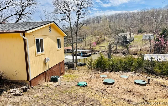 $259,900 | 52 Random Road, Edwards, MO 65326