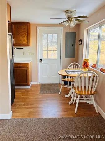 $259,900 | 52 Random Road, Edwards, MO 65326